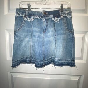 WILLIAMRAST Women’s Denim Blue Frayed Hem Skirt - Size 27